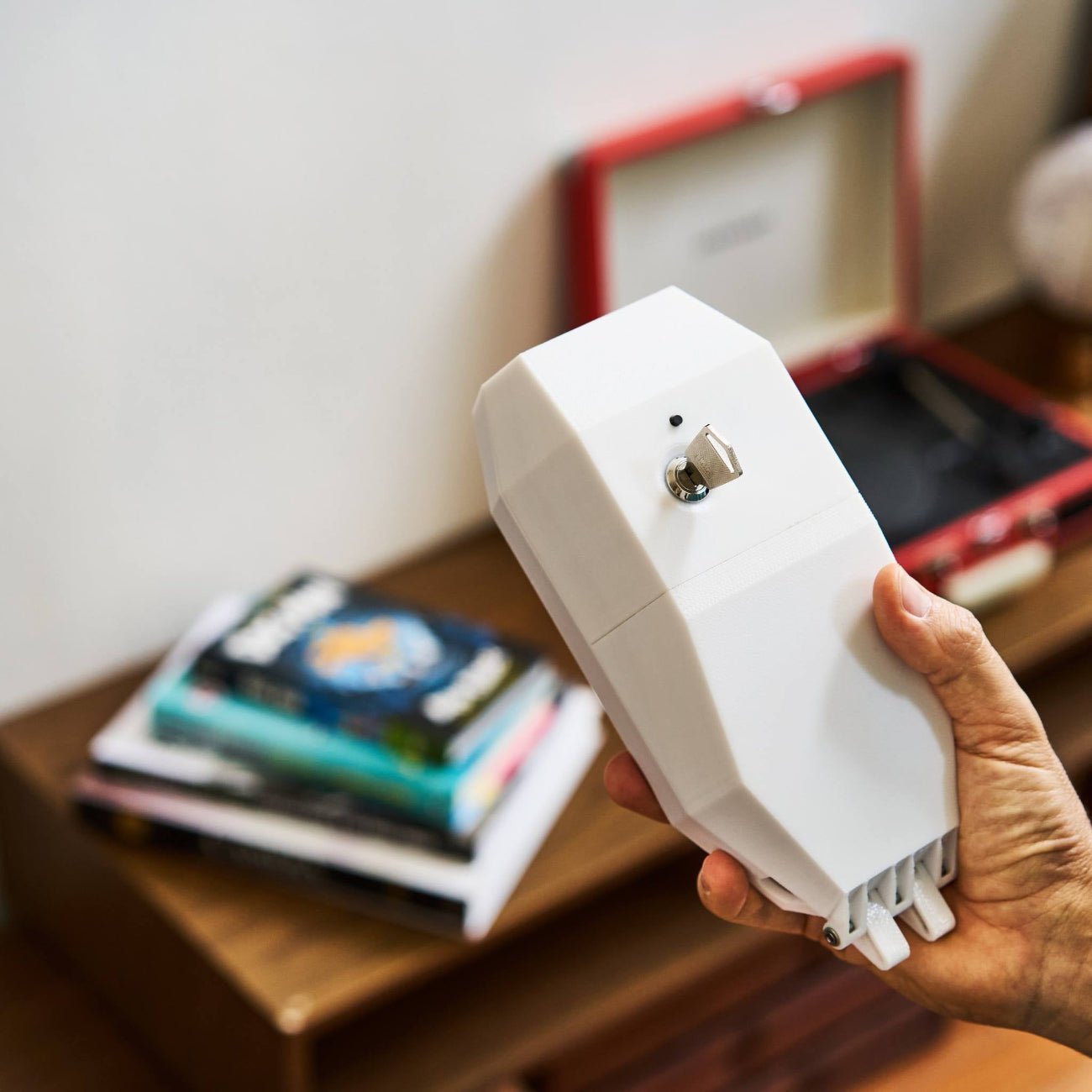 Parental Control Locking Smart Plug - RealmSelect